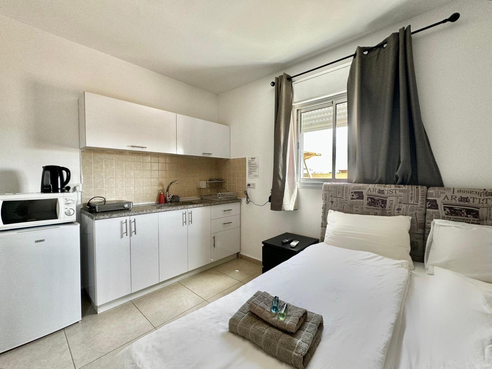 Old Jaffa'S Penthouse Boutique Hostel Tel Aviv Exteriör bild